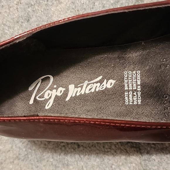 Shiny Faux-Leather Chunky Heel Loafers - Picture 4 of 7